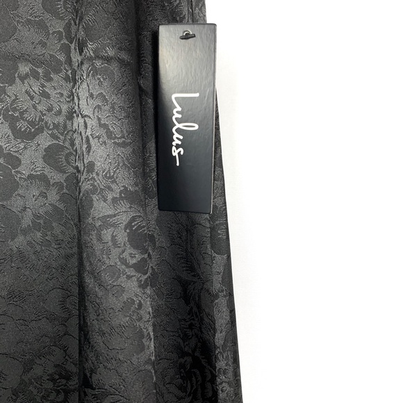 NWT lulus black floral swing dress - Picture 5 of 7